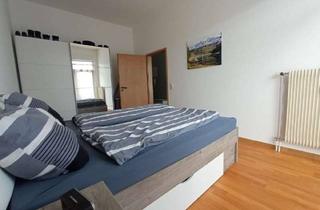 Wohnung mieten in Badener Str. 13, 08393 Meerane, 2-Zi.-Wohnung mit Einbauküche + Parkettfußboden