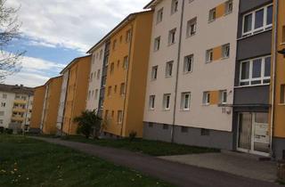 Wohnung mieten in Brandenburger Straße, 73730 Esslingen, Einladende 3-Zimmer Wohnung mit Balkon! - OHNE Stellplatz