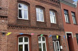 Wohnung mieten in 19395 Plau, Einfamilienhaus in der Steinstr. Plau am See zu vermieten + Parkplatz u. Innenhof