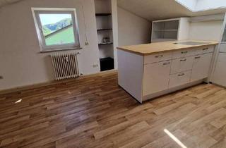Wohnung mieten in Birkelweg 36, 89555 Steinheim, Helle 2,5-Zi-DG-Wohnung mit großer Wohnküche in ruhiger Waldrandlage - 5 Min nach Heidenheim