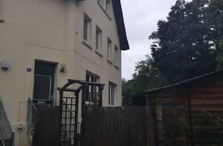 Wohnung mieten in Fröndenberger Straße 19, 58739 Wickede, Gemütliche Altbauwohnung an handwerklich begabte Familie zu vermieten