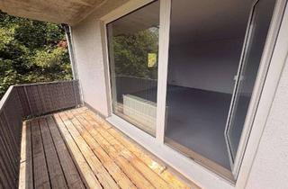 Sozialwohnungen mieten in Fontanestraße, 58513 Lüdenscheid, Gut geschnittene 3-Zimmer Wohnung mit WBS in Lüdenscheid zu vermieten