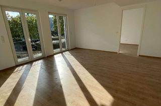 Wohnung mieten in Kanalstraße 30, 16515 Oranienburg, Exklusive 5-Zi.-Whg. mit Balkon in ruhiger, grüner Lage direkt am Schloss Oranienburg!
