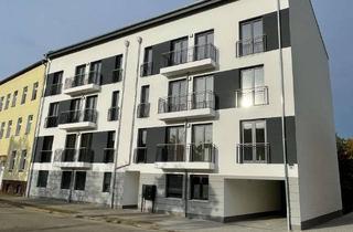 Wohnung mieten in Kanalstraße 30, 16515 Oranienburg, Elegante 5-Zi.-Wohnung mit Balkon – ruhig und grün, direkt am Schloss Oranienburg!