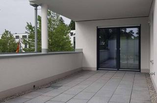 Wohnung mieten in 85521 Ottobrunn, Kurzfristig wieder frei: herrliche zwei Zimmer, Küche, Bad, mit großer Terrasse