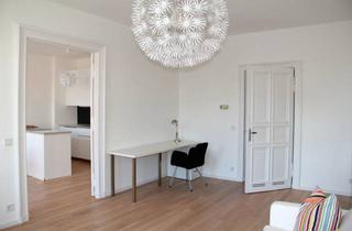 Wohnung mieten in Prenzlauer Berg, 10405 Prenzlauer Berg, WUNDERSCHÖNE HELLE 3 ZIMMER ALTBAUWOHNUNG MODERN MÖBLIERT IM WINSKIEZ PRENZLAUER BERG MIT BALKON