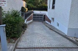 Garagen mieten in Assmannstraße 11, 93049 Westenviertel, Tiefgaragenstellplatz im Westen