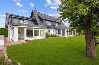 Einfamilienhaus kaufen in 25421 Pinneberg, Hochwertig saniertes Einfamilienhaus mit Traumgarten & vielseitigem Garagenhaus in Pinneberg
