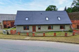 Einfamilienhaus kaufen in 16949 Triglitz, Einfamilienhaus mit Nebengebäude in ruhiger Dorflage