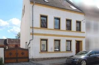 Haus kaufen in 06862 Roßlau, Haus mit Potential und Platz