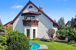 Einfamilienhaus kaufen in 09249 Taura, Gepflegtes Einfamilienhaus in Taura-Köthensdorf mit Doppelgarage und großzügigem Grundstück