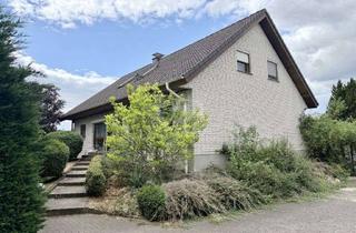 Haus kaufen in 14715 Märkisch Luch, Zweifamilienhaus mit großem Garten und drei Garagen