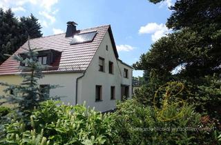 Doppelhaushälfte kaufen in 01896 Pulsnitz, Viel Platz für Ihre Ideen – Doppelhaushälfte mit Garten und Nebengebäuden