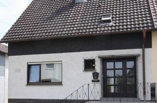 Doppelhaushälfte kaufen in 66901 Schönenberg-Kübelberg, Doppelhaushälfte mit Garten in ruhiger Ortsrandlage - Ihr neues Familiendomizil