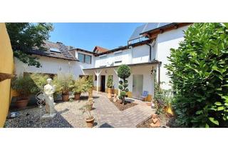 Einfamilienhaus kaufen in 68809 Neulußheim, Einfamilienhaus inkl. Einliegerwohnung, modernes Wohnen mit besonderem Flair