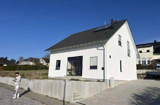 Haus kaufen in Niederkleener Strasse 27, 35428 Langgöns, Neuwertiges EFH in bester Wohnlage