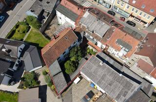 Haus kaufen in 66299 Friedrichsthal, Entwicklungsfähiges Wohn- und Geschäftshaus mit sieben Einheiten in Friedrichsthal!