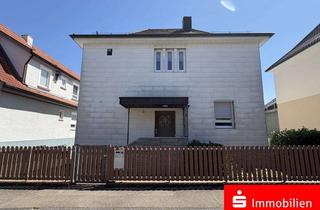 Haus kaufen in 73061 Ebersbach, Charmantes Wohnhaus mit viel Platz und Potenzial – Garten - Garage - Carport!!