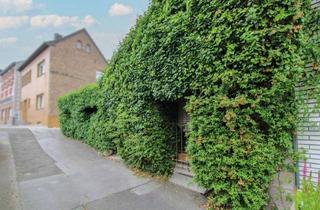 Einfamilienhaus kaufen in 52134 Herzogenrath, Sanierungsbedürftiges Einfamilienhaus mit Potenzial auf 310 m² Grundstück in Herzogenrath-Kohlscheid