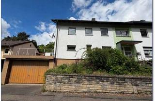 Doppelhaushälfte kaufen in 74865 Neckarzimmern, Solide Doppelhaushälfte mit Garage, Terrassen und vielseitigem Ausbaupotenzial in Neckarzimmern
