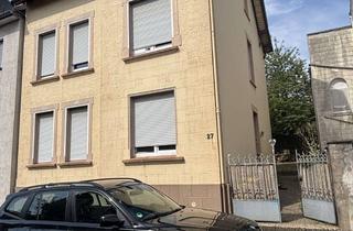 Haus mieten in 42655 Solingen-Mitte, Großzügiges Haus mit 6 Zimmern und Garten