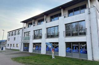 Gewerbeimmobilie kaufen in 30823 Garbsen, Attraktives Gewerbeobjekt mit Halle, Baumarktstraße 10 in 30823 Garbsen