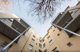 Wohnung kaufen in Goltzstraße 15, 10781 Schöneberg, Erstattung der Erwerbsnebenkosten: Vermietete 2-Zimmerwohnung mit Balkon im lebendigen Akazienkiez