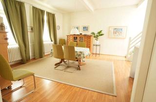 Wohnung kaufen in 76137 Südstadt, Großzügige 5-Zimmer-Wohnung mit sonniger Dachterrasse in ruhiger Hinterhoflage.