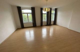 Wohnung mieten in Leipziger Straße 29, 39112 Leipziger Str., Lichtdurchflutete 3-Raum-Wohnung mit Balkon und EBK, Nähe Uniklinik
