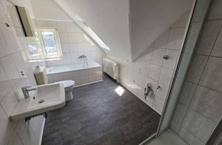 Wohnung mieten in Haldenstr. 58, 45881 Schalke, Große Dachgeschosswohnung in Schalke zu vermieten