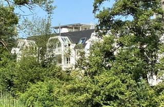 Wohnung mieten in Ringelbachstraße 243, 72762 Reutlingen, Außergewöhnliche 3-Zimmer-Wohnung mit XXL-Dachterrasse, Balkon, Einbauküche und TG-Stellplatz