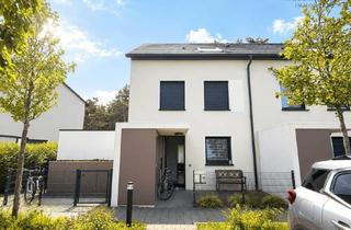 Haus kaufen in 90552 Röthenbach, Modernes Zuhause am Waldrand inklusive zwei Stellplätze und Garten zum Wohlfühlen