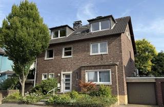 Haus kaufen in 50181 Bedburg, Großzügiges Mehrgenerationenhaus in Schlossnähe