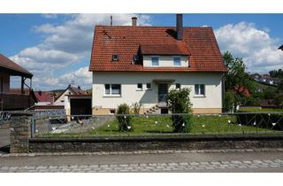 Haus kaufen in 72829 Engstingen, Haus mit zwei Wohnungen – Provisionsfrei