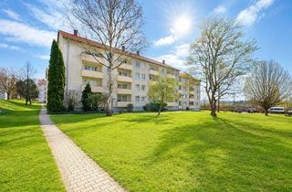 Wohnung kaufen in 89075 Ulm, 3-Zimmer-Wohnung mit zusätzlichem ausgebautem Zimmer im Dachgeschoss