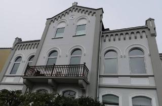 Wohnung mieten in 31787 Hameln, Handwerker aufgepasst: Fabrikanten-Villa Hameln – Repräsentative 181 m² Altbauwohnung im EG