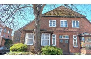 Immobilie mieten in Markt 16, 24321 Lütjenburg, kernsanierte Wohnung in Baudenkmal, möbliert