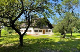Einfamilienhaus kaufen in 83257 Gstadt, Seenah. Naturgeschützt. Alleinlage pur.