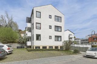Wohnung kaufen in 82319 Starnberg, Vier Hobbyräume im Untergeschoss mit separatem Zugang