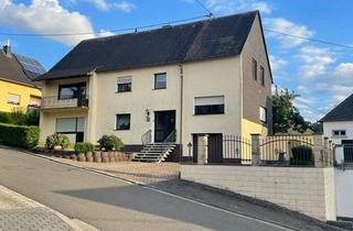 Haus kaufen in 56865 Blankenrath, Blankenrath - Ein- bzw. Zweifamilienhaus von Privat