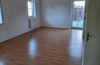 Wohnung kaufen in 97514 Oberaurach, Oberaurach - Eigentumswohnung 120qm wfl 4 Zimmer sofort frei Preis 149000? Vb