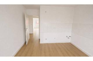Wohnung kaufen in 66953 Pirmasens, Pirmasens - Sanierte 3ZKB Wohnung mit Balkon und Garage