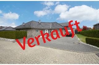 Haus kaufen in 26871 Papenburg, Papenburg - Geräumiger Bungalow in zentraler, ruhiger Seitenstraße am Untenende von Papenburg!