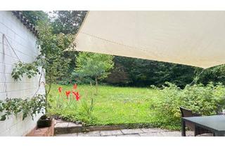 Doppelhaushälfte kaufen in 79111 Freiburg, Freiburg im Breisgau - Freiburg St. Georgen - DHH mit gr. Garten - Randlage - ohne Prov.