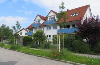 Wohnung kaufen in 84032 Altdorf, Geräumige 3-Zimmerwohnung mit Balkon und Carport