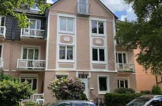 Wohnung kaufen in 22335 Ohlsdorf, Dachgeschoß-Ausbaufläche mit Baugenehmigung in Jugendstilgebäude