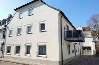 Wohnung kaufen in 93059 Steinweg, Rgbg-Steinweg: sanierte 3-Zi-Altbauwohnung