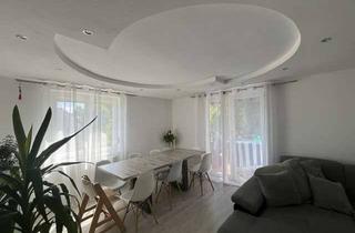 Wohnung kaufen in 78628 Rottweil, Wohnen auf attraktiven Niveau – umfassend sanierte 3-Zimmer-Wohnung in begehrter Lage von Rottweil.