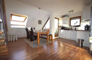 Wohnung kaufen in 72660 Beuren, Ganz oben wohnen mit Balkon und herrlicher Aussicht