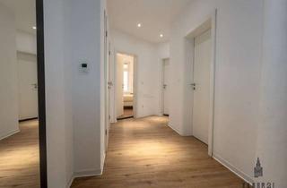Wohnung kaufen in 70197 West, Rarität in S-West: Leerstehende und sanierte 5-Zi.- Altbauwohnung + Stellplatz - 6,4 % Sollrendite